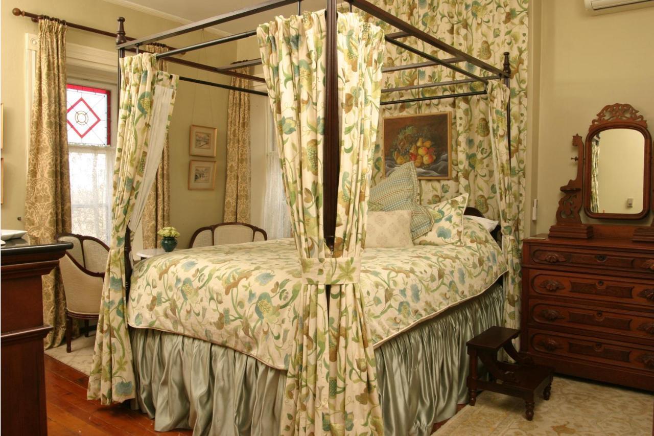 Grand Victorian Bed and Breakfast Niagara Falls Eksteriør billede