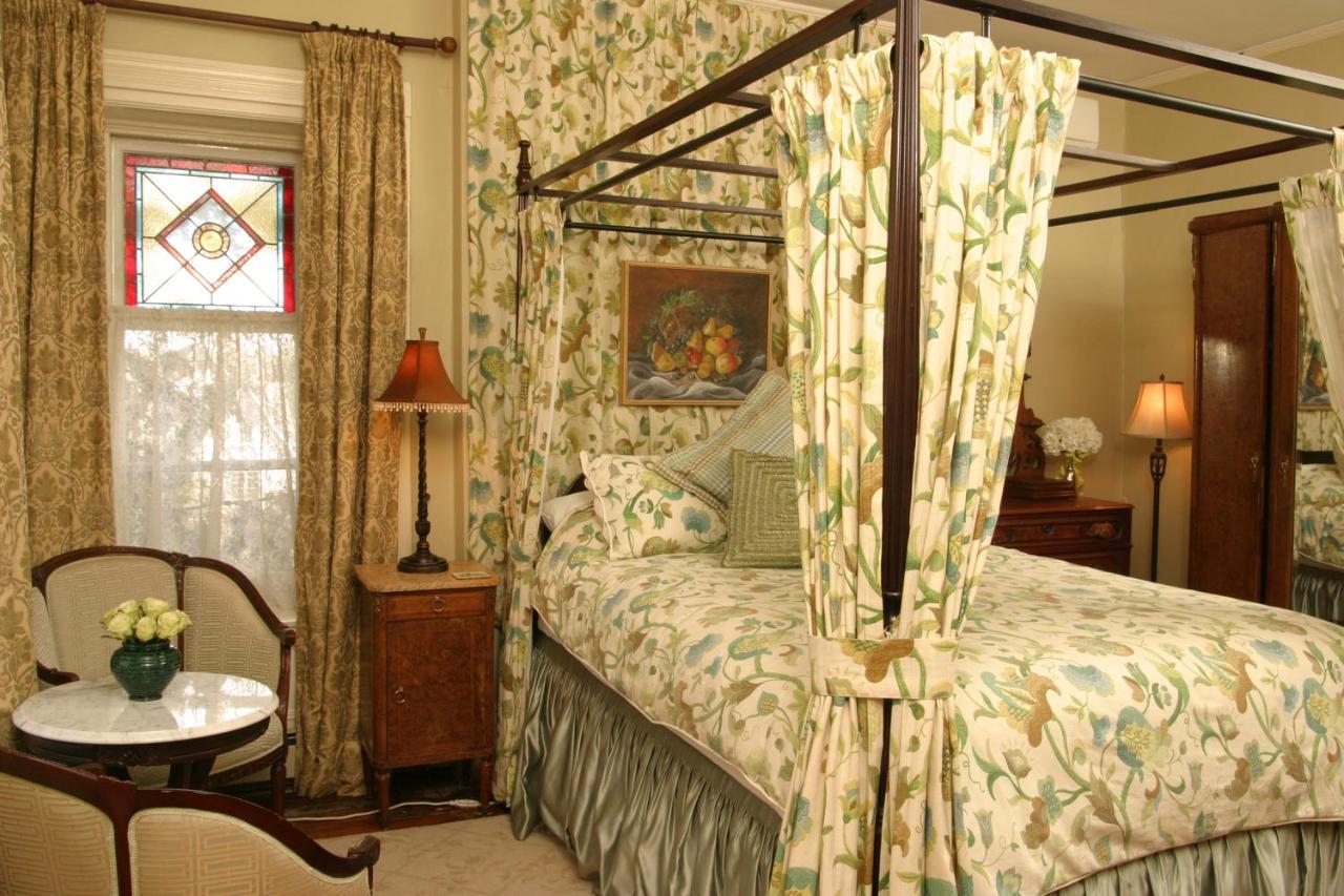 Grand Victorian Bed and Breakfast Niagara Falls Eksteriør billede